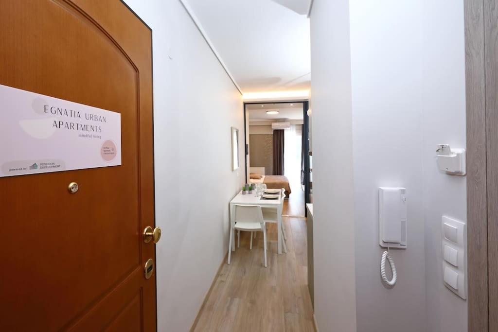 סלוניקי Egnatia Downtown, Urban Apartments B מראה חיצוני תמונה