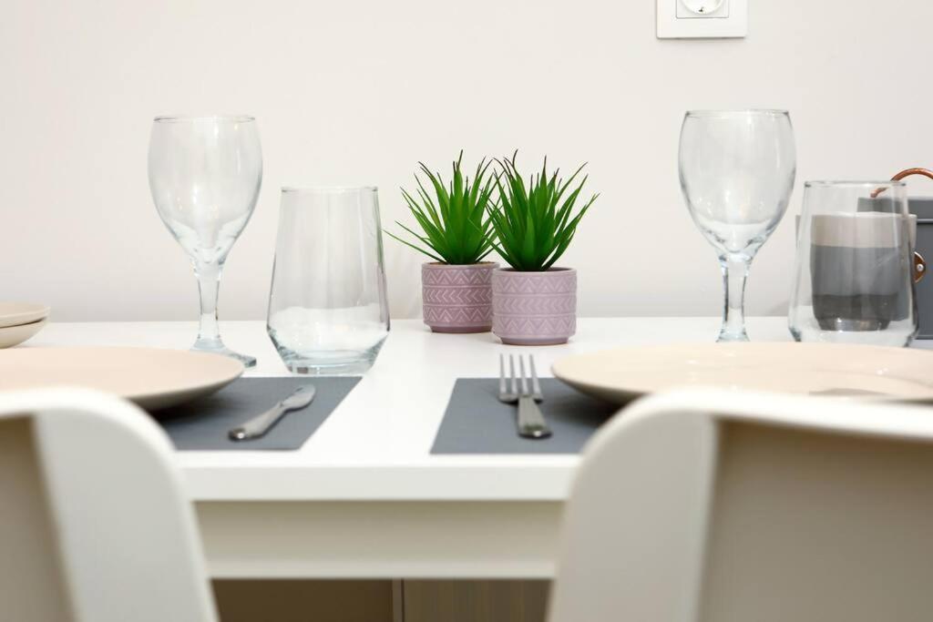 סלוניקי Egnatia Downtown, Urban Apartments B מראה חיצוני תמונה