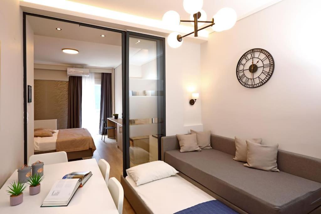 סלוניקי Egnatia Downtown, Urban Apartments B מראה חיצוני תמונה
